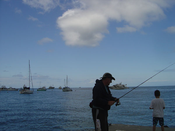 Pier-Dan-fishing